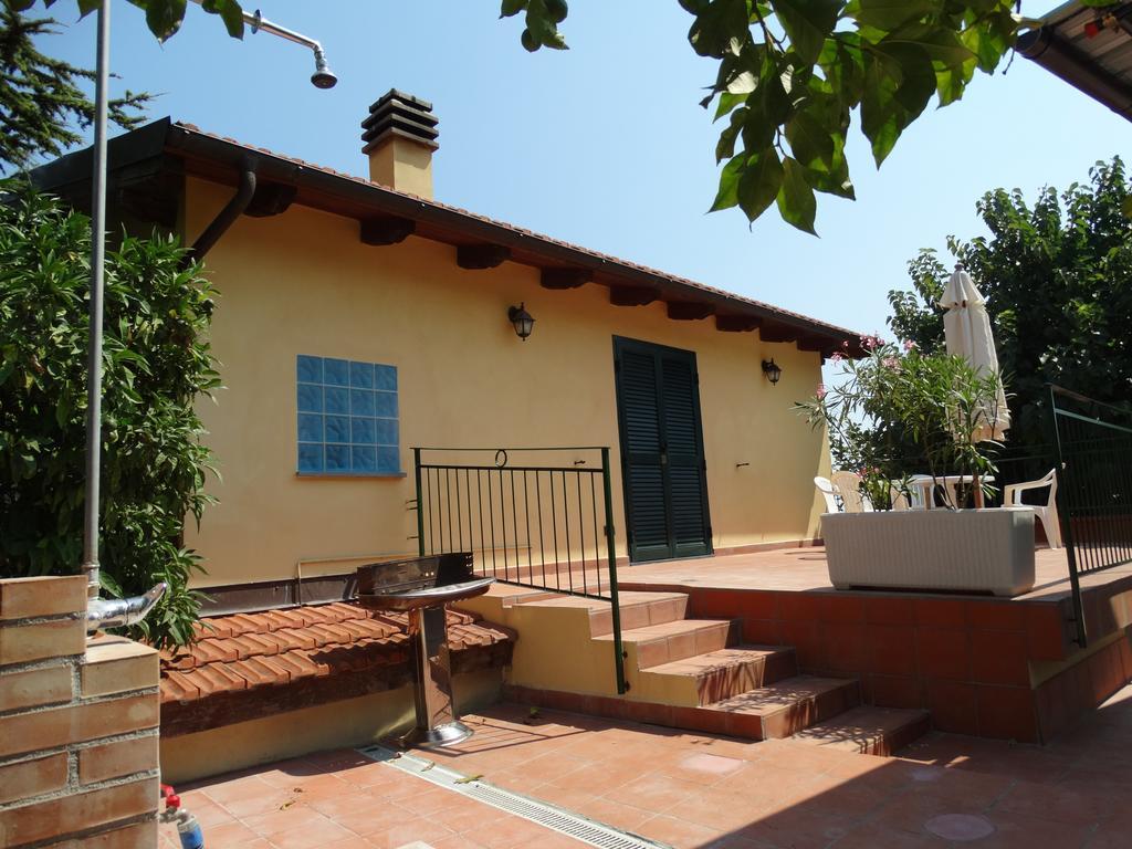 Strada Casai 19 Apartman Riva Ligure Kültér fotó